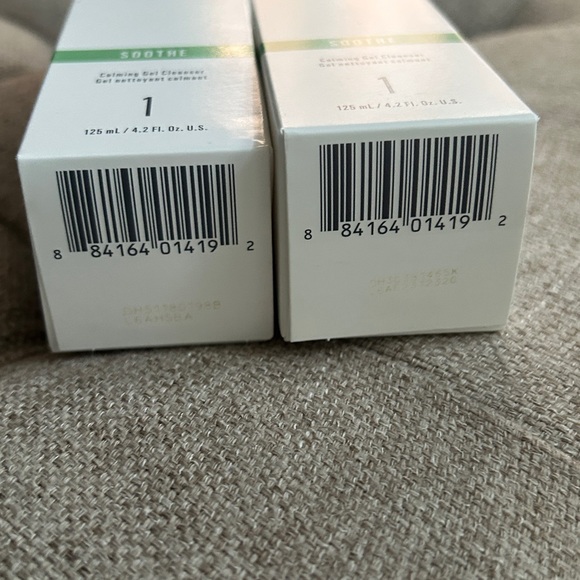 Set of 2 - Rodan + Fields Soothe Step 1 Calming Gel Cleanser sealed new in box! - Picture 4 of 6